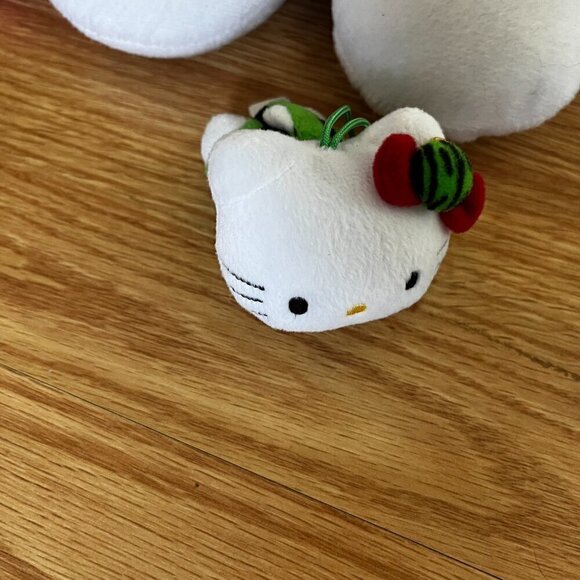 Hello Kitty Plush Lot - Picture 7 of 8